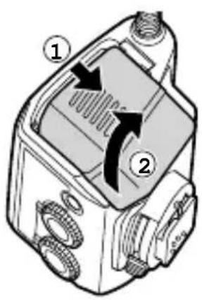 OLYMPUS STF8 - 裝入電池 - 1