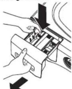 WHIRLPOOL AWG 1212PRO - Cleaning the Door Gasket - 3