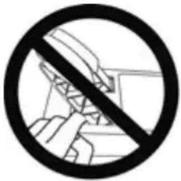 THRUSTMASTER T150 Ferrari Edition - Warning - Pedal set pinch hazard when playing - 1