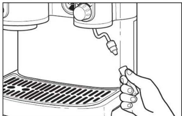 KITCHENAID Artisan 5KES2103EOB - Czyszczenie i przyplukiwanie koncownik dyszy i ramienza spieniaczna - 1