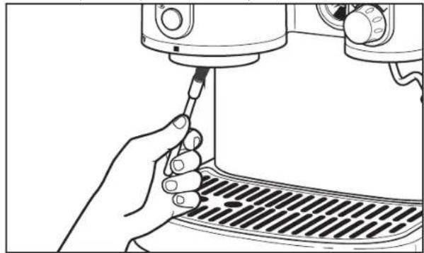 KITCHENAID Artisan 5KES2103EOB - Behuizing en accessoires reinigen - 1