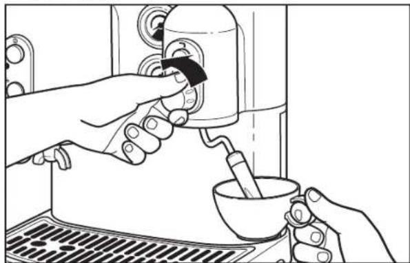 KITCHENAID Artisan 5KES2103EOB - Skumma och anga mjolk - 1