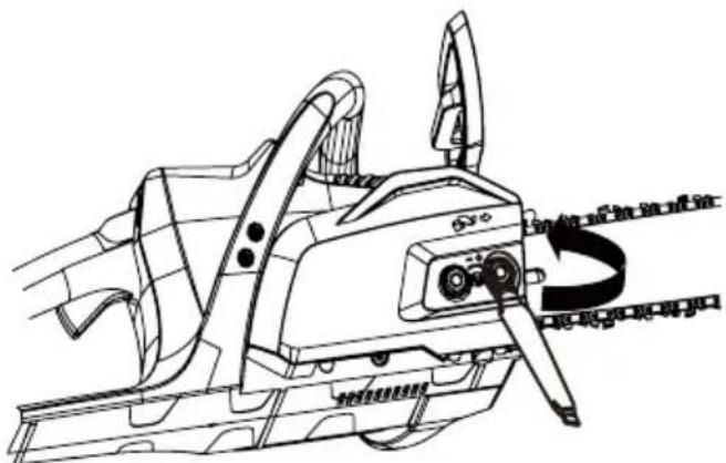 MCCULLOCH Li 40CS - REGOLAZIONE DELLA TENSIONE DELLA CATENA - 1