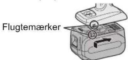 PANASONIC EY7460 - Isætning og udtagning af bat- teripelningen NTERING - 1