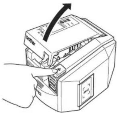 BROTHER PTouch RL700S - Druk op de ontgrendelknop deksel om het deksel van de printer te openen. - 1