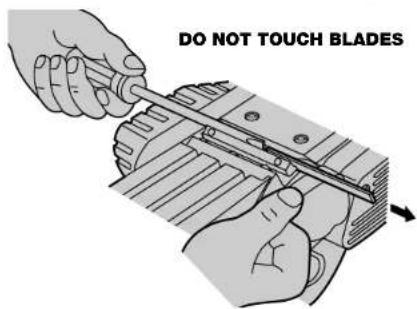 DEWALT DXIG3600E - TO CHANGE BLADES - 3