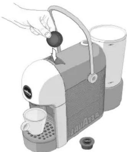 Lavazza A Modo Mio Jolie Evo - PREPARAZIONE CAFFÉ - 2
