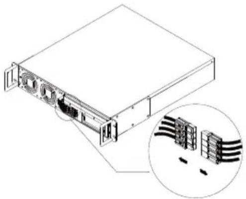 Nitram ELITE PRO 2200ELCDRT2U - REPLACEMENT DE LA BATTERIE - 1