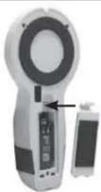Laserliner 080.955A - Inserir a pilha - 1