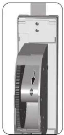 RADEMACHER RolloTron Comfort DuoFern 1800 - Attention de ne pas vous blesser avec le galet. - 2