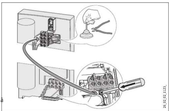 STIEBEL ELTRON DHE 24 SLi - Raccordement electrique en haut en installation encastrée - 1