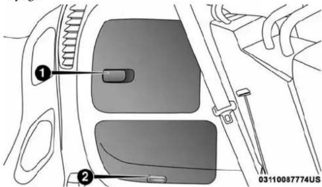 Chrysler Pacifica (2018) - Pour retirer le flexible d'aspiration à des fins de nettoyage - 1