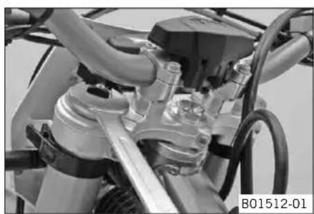 KTM 250 EXCF (2014) - Regler la pretension du ressort de la fourche (EXC-F EU, EXC-F AUS, XCF-W) - 1
