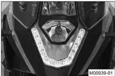 KTM 1050 Adventure (2015) - デイライト - 1