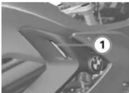 BMW F 800 GT (2013) - UukTKo Uypo KIVnTnpa EeVxoc OtaOng uukTKou Uypou - 1