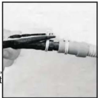 CANDY GCS 9913A1S - Montér Slangen Som Folger: - 1