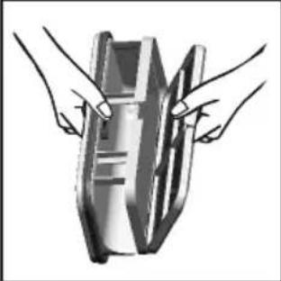 CANDY GCS 9913A1S - Para Limpar o Filtro do Condensador - 3