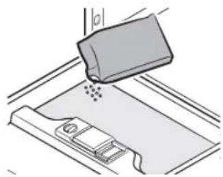 SAMSUNG DW60M6040FW - Riempimento del dispenser del detersivo - 5