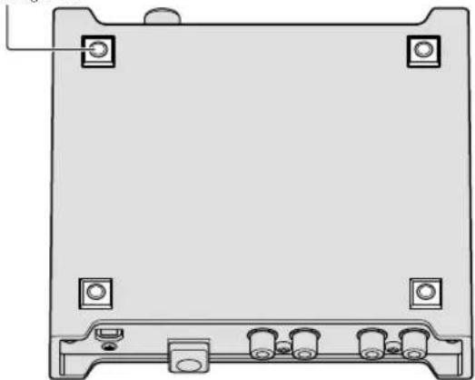 PIONEER Interface 2 - como montar los pies de goma - 1