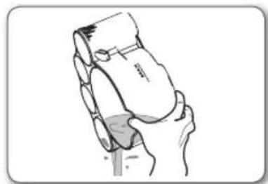 SAMSUNG SD9480 - La frequente aspirazione di capelli e peli di animali cui provocare il blocco della rotazione a causa dell'intrappolamento dei peli attorno al tamburo. In questo caso, pulire accuratamente il tamburo. - 4