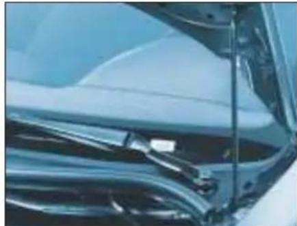 PEUGEOT 206 CC (2002) - VOTRE 206 CC DANS LE DÉTAIL - 2