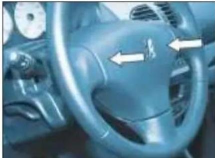PEUGEOT 206 CC (2002) - VOTRE 206 CC DANS LE DÉTAIL - 3