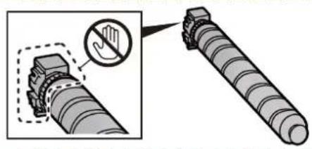 KYOCERA TASKalfa 2552ci - Retirer la cartouche de toner. - 4