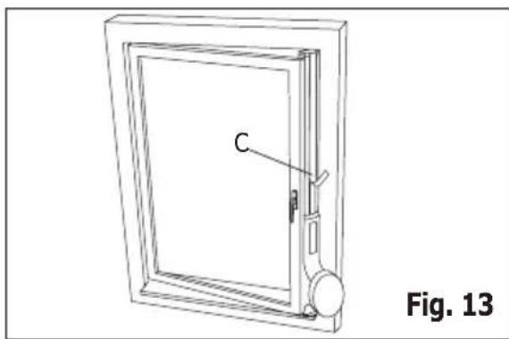 ELECTROLUX EXP09HSECI - Installazione in una finestra a battenti - 8