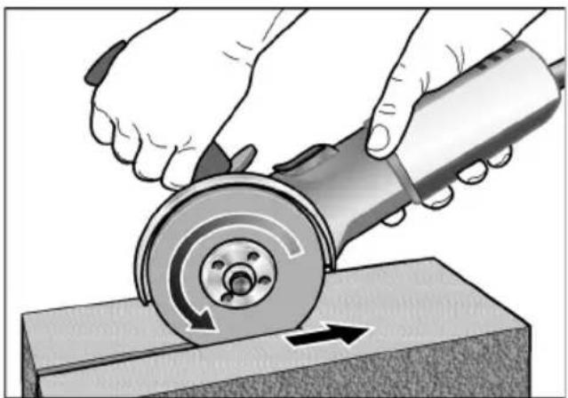 Flex LE 910 125 - Taglio con la mola - 1
