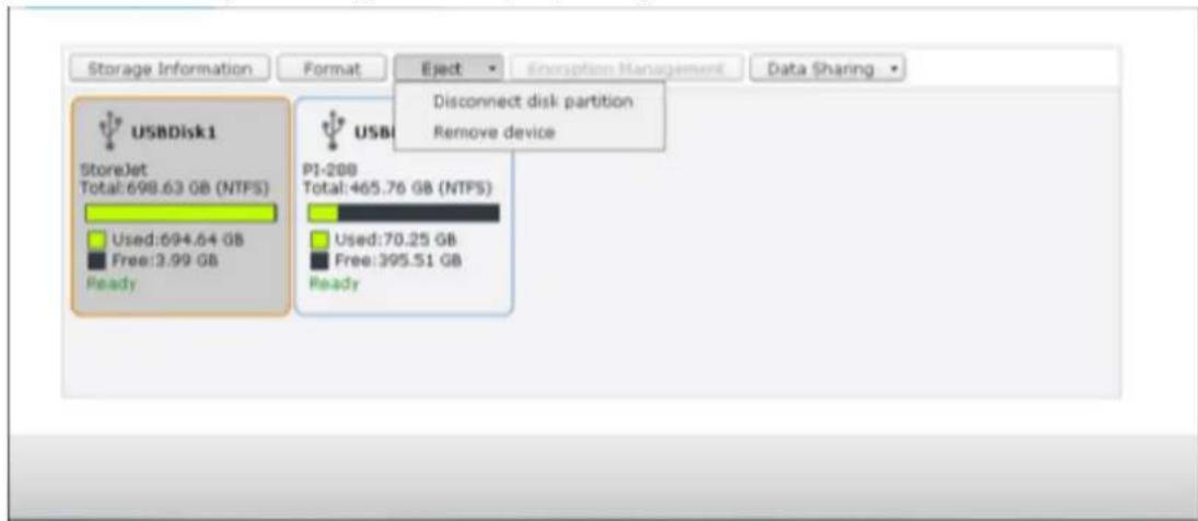 QNAP VS8132URP PRO+ - Ejecter - 1