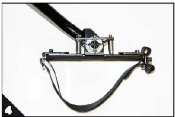 NILOX DOC KART - INSERTING THE BELTS IN THE SEAT FRAME - 4