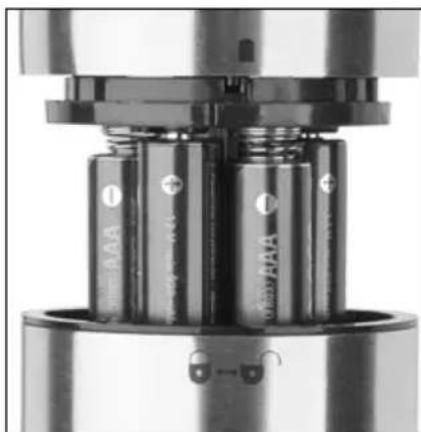 QUIGG GTSPM04 - Batterien einlagen/ wechseln - 2