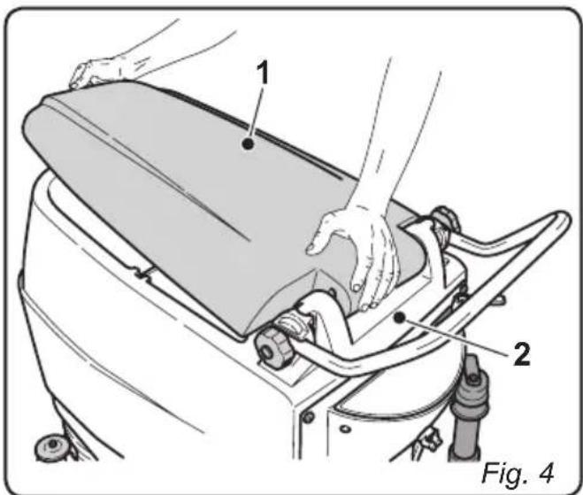 Ghibli S1 45D55 - 3.1.b - Montaje de la tapa del tanque (fig. 4) - 1