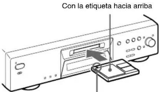 SONY MDSJE480 - Para cargar un MD - 1