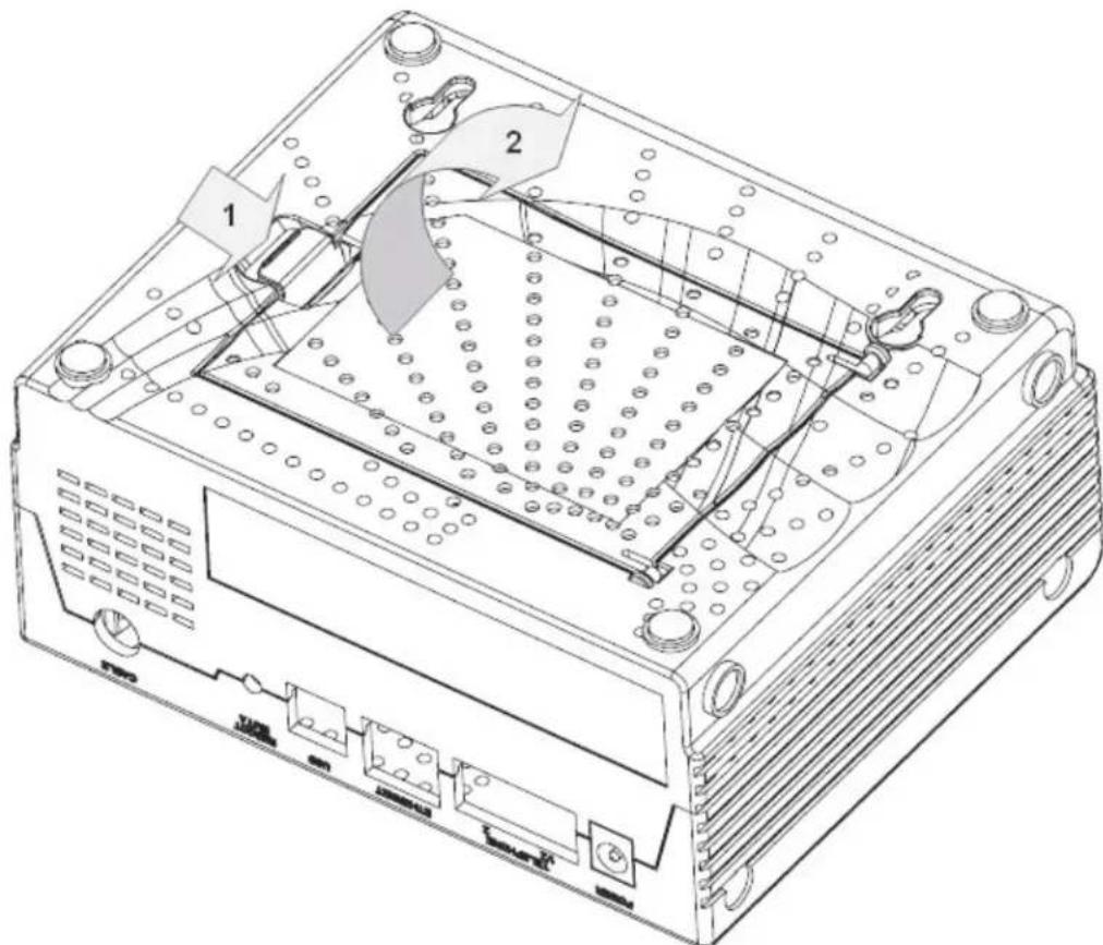 CISCO EPC2203 - Emplacement des batteries (modèle à une seule batterie) - 1