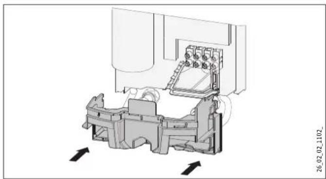 STIEBEL ELTRON DHBE 18 SLi 25A electronic - Montáž spodní části zadní stěny - 1