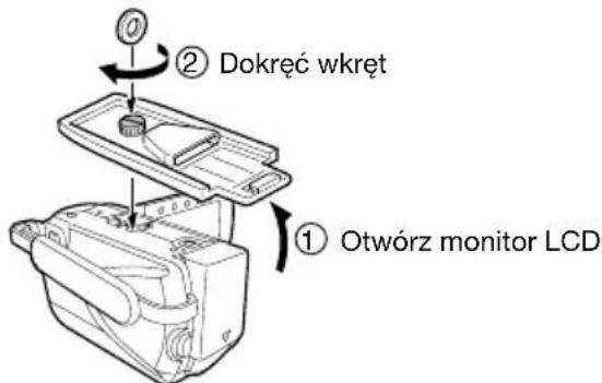 JVC WRMG270 - Zamocuj podstawe do dolnej czeci kamery. - 1