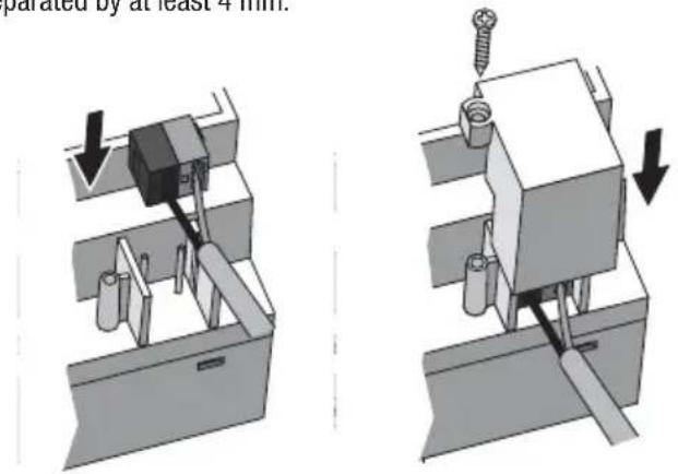 Gewiss GW90815 - WARNING: disconnect the network voltage before connecting the device to the power network! - 2