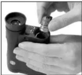 LEICA Rangemaster CRF 900 - Fitting the carrying cord - 2