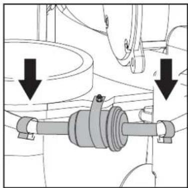 NILFISK MH 2C - Mantenimiento del filtró de combustible - 1