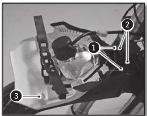 Sherco 125 SER (2018) - REINSTALLING THE HEADLIGHT HOUSING - 1