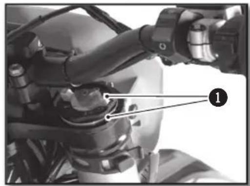 Sherco 125 SER (2018) - REGLAJE DEL JUEGO DE LOS COJINETES DE DIRECCION - 2