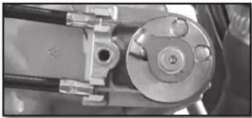 Sherco 250 SER (2017) - Régler la tension du câble de VALVES - 2
