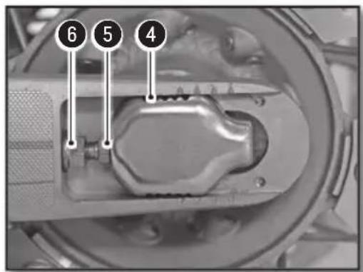 Sherco 250 SER (2017) - ADJUSTING THE CHAIN TENSION - 2
