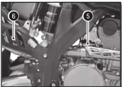 Sherco 250 SEFR (2017) - REINSTALLING THE REAR SHOCK - 4