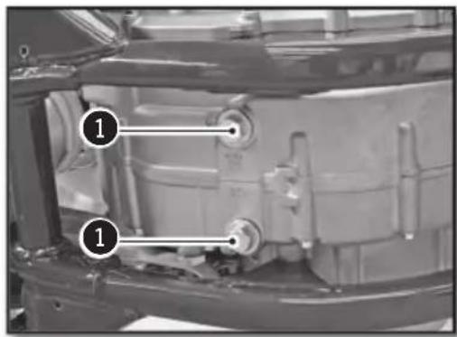 Sherco 250 SEFR (2017) - DRAINING THE ENGINE OIL AND REMOVERTING THE OIL FILTER - 1
