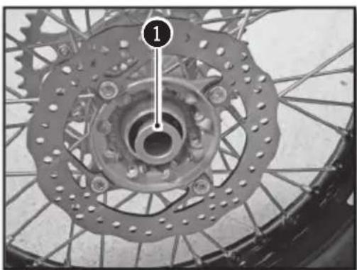 Sherco 250 SEFR (2017) - MONTAJE DE LA RUEDA TRASERA - 1