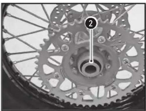 Sherco 250 SEFR (2017) - MONTAJE DE LA RUEDA TRASERA - 2