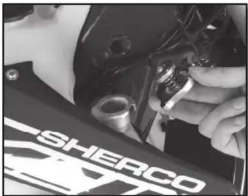Sherco 250 SEFR (2017) - SERVICING THE COOLING SYSTEM - 2