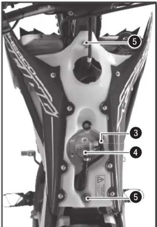 Sherco 250 SEFR (2017) - REINSTALLING THE FUEL TANK - 2